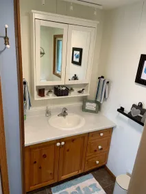 Beautiful Waterfront Cottage on Golden Lake - Image 3