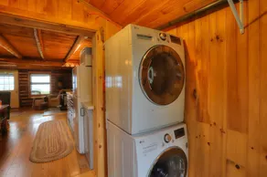 10 Haines Landing - We love this classic cabin! Pet friendly and gorgeous views!! - Image 2