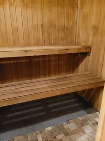 HOT TUB-Natural paradise, timber frame, sauna, close to Casino and ski hill. - Image 4