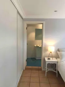 Avalon beach Apartment - Image 4