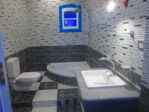 Moon Valley Apartments - Image 5