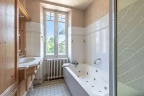 Demeure sur 2 Hectares - Image 2