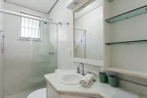 Apto amplo em Jurerê com piscina e próximo a praia - Image 4