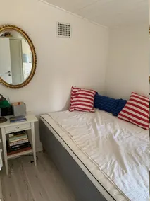 Cozy and modernized fishing cabin - Image 2