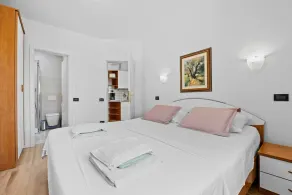 Apartment White A2 in Villa Vizula - Image 4