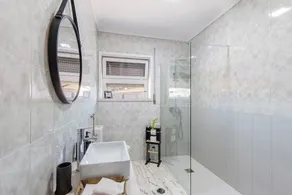 Vila 'Sobreiro 22' com Jardim Privado, Varanda e Wi-Fi - Image 3