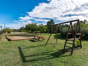 Smuk lejlighed for 4 personer med pool, klimaanlæg, WIFI, TV, terrasse og kæledyr tilladt - Image 2