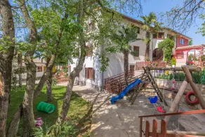 Apartment Felix  with pool in Porec - Image 3