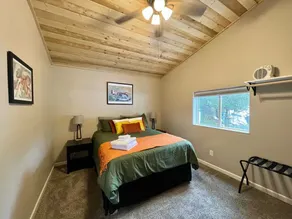 Denali cabin. New build! 2 bed 1 bath with large deck - Image 5
