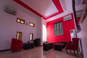 Bates Place Apartments - Image 5