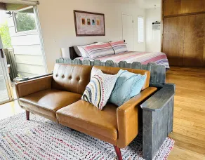 Sweet King Retreat in Downtown Los Olivos - Image 5