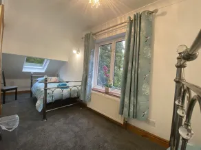Two Bedroom Property with parking  a short walk fro the lake and Bowness Centre - Image 3