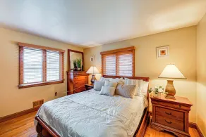< 1 Mi to Ocean Gate Beach! Lovely Home w/ Hot Tub - Image 5