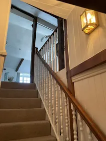 Period apartment set in Grade 2 listed building - Image 2