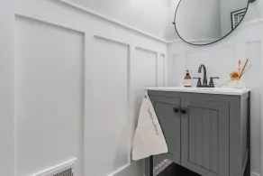 Newly remodeled cottage with hot tub and three seasons room - Image 5