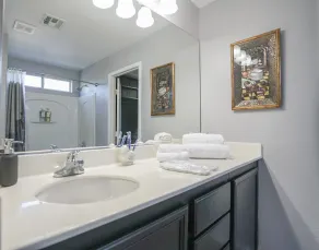 🎁2400sf🏠4BR/3BR🛀6beds🛌,15min Downtown/Strip,Home Theater,Games,BBQ and moree! - Image 5