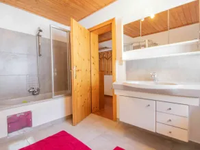 Fin lejlighed for 6 gæster med WIFI, TV og balkon - Image 4