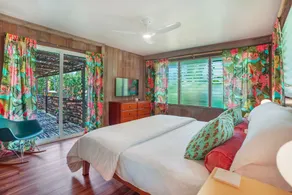 Hale Mano - TVNC 5047 - A mod beach cottage on the sunny, south side. - Image 5