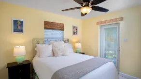 BAREFOOT BUNGALOW~2 Bedroom, 2 Bathroom Home w/ Office, Pool and Tiki Hut! - Image 4