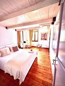 Renovierte Villa in den grünen Hügeln, nur wenige Minuten vom Zentrum von Rapallo entfernt - Image 2