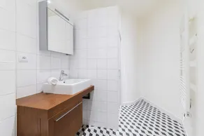 Appartement cosy refait a neuf - Paris 19 - 4P - Image 2