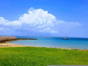 Zen Bayline - pool - bay view - balcony - Image 5
