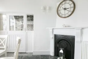Cliff Garden Holiday Cottage in Portloe With Stunning Garden And Sea Views - Image 2