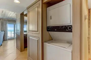 2 Bedroom/2 Bath, 3rd floor Oceanfront condo sleeps 6. Oceanfront deck and pool. - Image 2