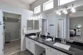 Great Location w/ Private Heated Pool, Near Hiking/Golfing/Shopping/Dining & Mayo Clinic + FREE GOLF - Image 2