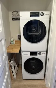 Foundry Guest Apartment - Image 2