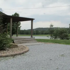 Abgeschieden, Log Cabin Rental, Eigene Hot Tub, am Southern Illinois Wine Trail - Image 5