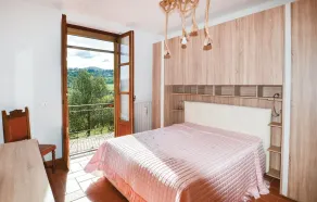 Awesome home in Monterchi -AR- - Image 4