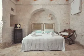 Lamia Pieranna, Villa con piscina a Cisternino, nel cuore della Puglia - Image 5