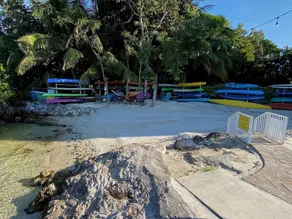 Moon Bay Condo, Paradise Found! Heated pool/marina - Image 2