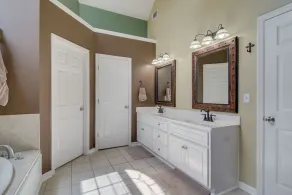 Master's Rental - Image 3