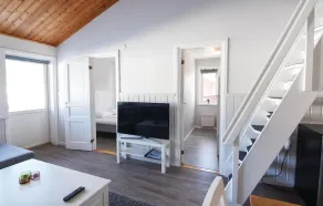 Three-Bedroom Holiday Home In Branas - Image 5