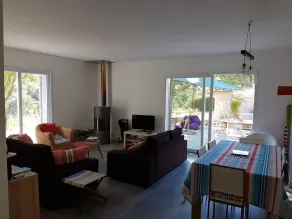 Villa 3 Chambres, Piscine 10mx5m, au Coeur de la Haute Provence - Image 3