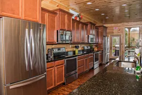 Greenbrier Estate 28 Bedroom Cabin by RedAwning - Image 5
