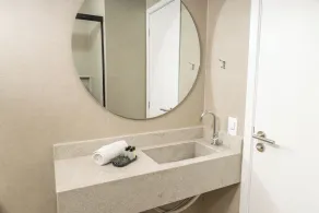 Sereno Hotel - Image 2