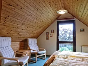 Heisch: Cozy vacation home with terrace and beach chair - Ferienhaus Heisch - Image 3