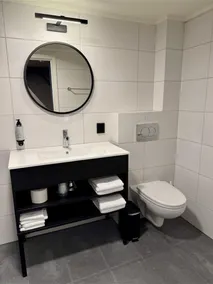 Grønnbuene Rorbu Hotel - Image 5