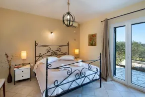 Maritina Villa - 2 BR House Surrounded by Olive Groves - Image 3