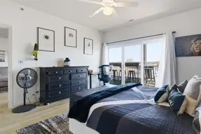 Modern Condo at 11mm in Sunrise w/ PWC & Boat Slip - Image 5
