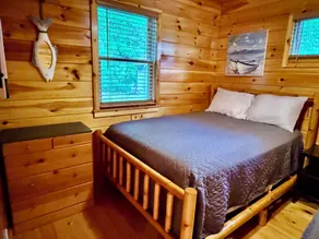 Lakefront ADK Cabin on Paradox Lake - Close to Hiking! - Image 5