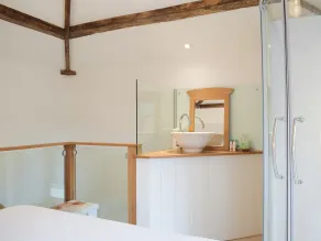 1 bedroom accommodation in Baschurch - Image 2