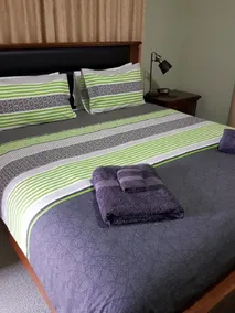 Murtoa Farm-View Guest House - Family friendly  home, with Free Wi-Fi & Netflix - Image 3