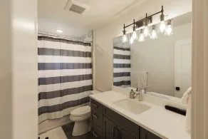 New 3 story home - Walking distance to the Milwaukee Trail and Good Food Store - Image 3