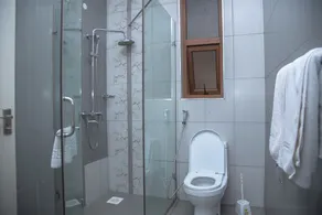 Westlands 1BR with Pool & Gym Walk to Sarit by Nest&Nomad - Image 4