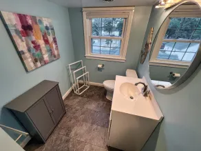 Year-Round River Escape with Beach & Indoor Heated Pool, Hot Tub and more! - Image 5