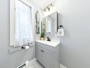 Amazing home in Surf City with 4 Bedrooms, Internet and WiFi - Image 3